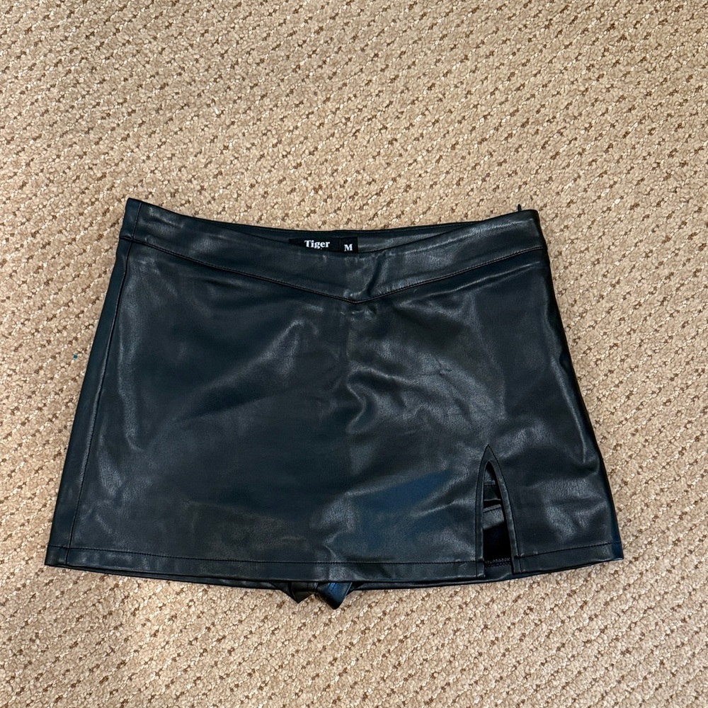 Tiger Mist Black Faux Leather Mini Skort